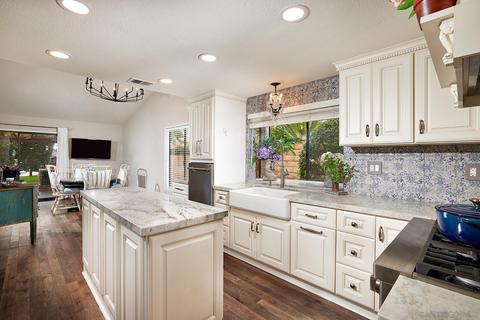 2585 Coronado Pl, Vista, CA 92081 photo 11