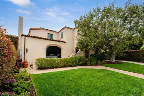 4232 Altamirano Way, San Diego, CA 92103