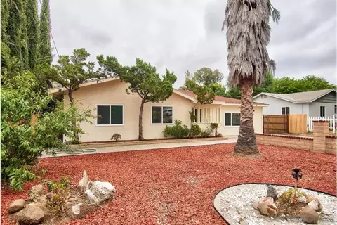 8609 Fanita Dr, Santee, CA 92071