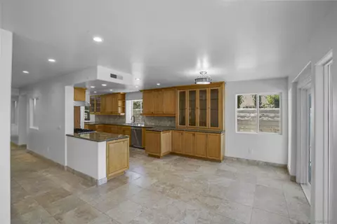 34 Spinnaker Way, Coronado, CA 92118 photo 11