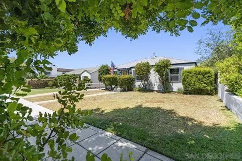 326-28 H Ave, Coronado, CA 92118 photo 3