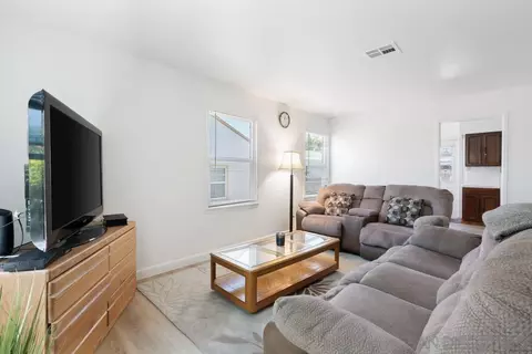 326-28 H Ave, Coronado, CA 92118 photo 8