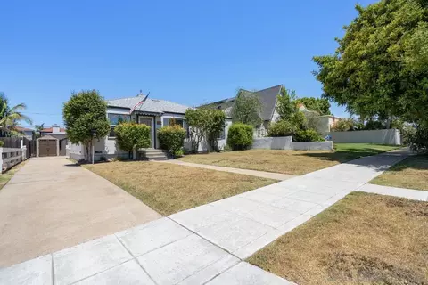 326-28 H Ave, Coronado, CA 92118 photo 2
