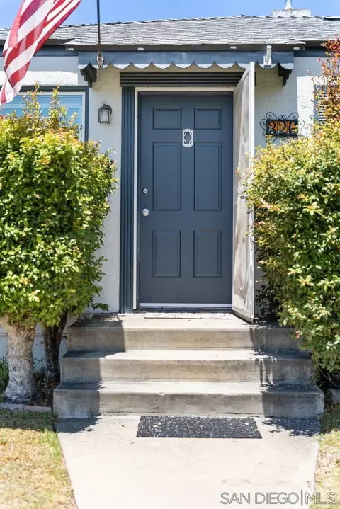 326-28 H Ave, Coronado, CA 92118 photo 6