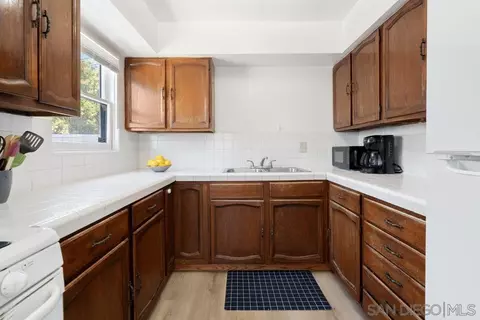 326-28 H Ave, Coronado, CA 92118 photo 16