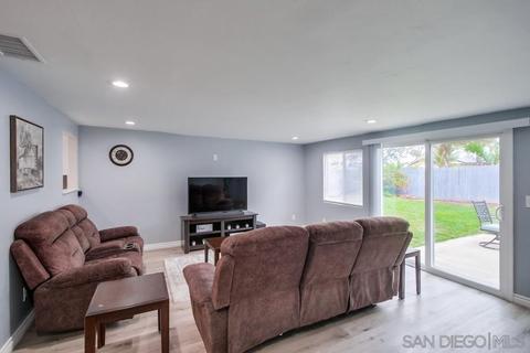 8759 Innsdale Ave, Spring Valley, CA 91977 photo 11