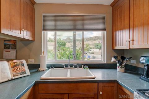 14400 High Pine St, Poway, CA 92064 photo 10