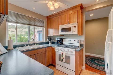 14400 High Pine St, Poway, CA 92064 photo 9
