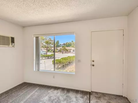 4615 Sunrise Rdg, Oceanside, CA 92056 photo 6