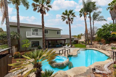 12240 Valhalla Dr, Lakeside, CA 92040