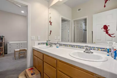 3649 Flowerwood Ln, Fallbrook, CA 92028 photo 32