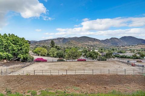 14918 Quail Valley Way, El Cajon, CA 92021 photo 33