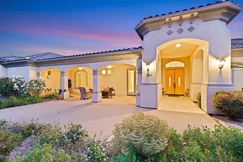 2223 Lindsey Ct, Fallbrook, CA 92028 photo 7