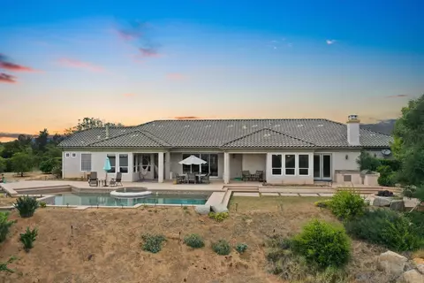 2223 Lindsey Ct, Fallbrook, CA 92028 photo 51