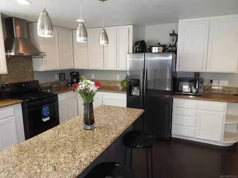9104 Tagota Ct, Lakeside, CA 92040