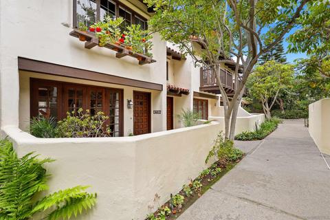 8672 Villa La Jolla Dr #3, La Jolla, CA 92037