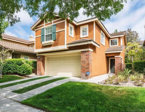 1740 Creekside Ln, Vista, CA 92081