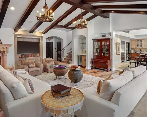 2643 Hidden Valley Rd, La Jolla, CA 92037 photo 16