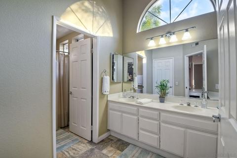1554 Avenida Guillermo, Oceanside, CA 92056 photo 30