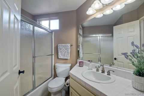 1554 Avenida Guillermo, Oceanside, CA 92056 photo 32