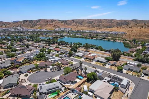 10333 Walden Ct, Santee, CA 92071 photo 25