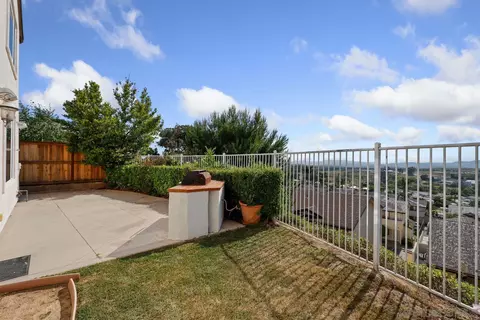 571 Poets Sq, Fallbrook, CA 92028 photo 31
