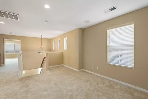 571 Poets Sq, Fallbrook, CA 92028 photo 17