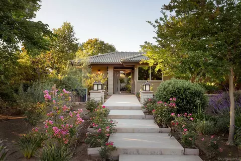 13632 Orchard Gate Rd, Poway, CA 92064 photo 3