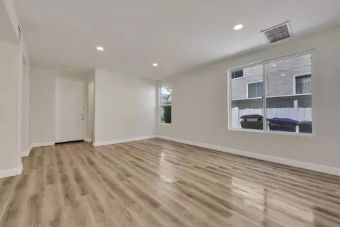 12277 Pepper Tree Ln, Poway, CA 92064 photo 2