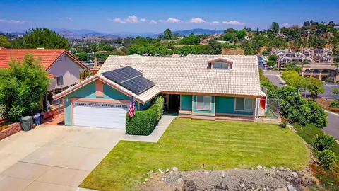 10056 Rothgard Rd, Spring Valley, CA 91977