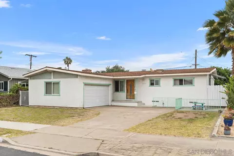 1033 S Johnson Ave, El Cajon, CA 92020