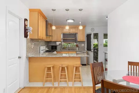 1033 S Johnson Ave, El Cajon, CA 92020 photo 8
