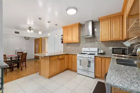 1033 S Johnson Ave, El Cajon, CA 92020 photo 6