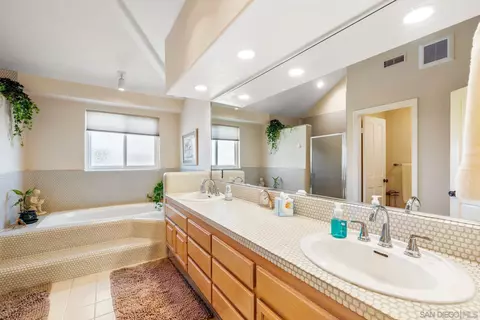 64 Spinnaker Way, Coronado, CA 92118 photo 34