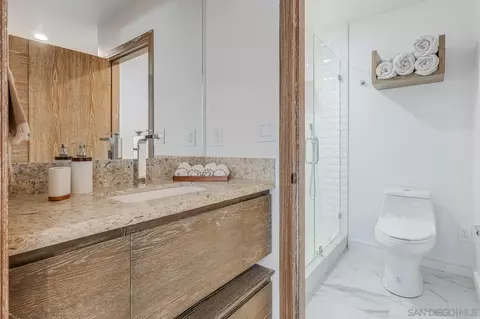 7585 Hillside Dr, La Jolla, CA 92037 photo 71