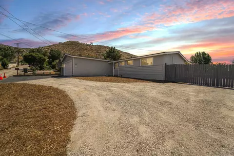 1383 Rex Ln, El Cajon, CA 92021