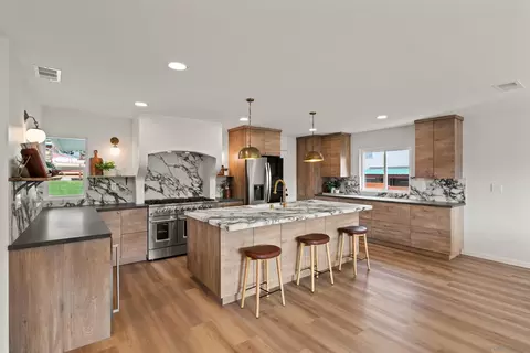 1144 Stratford Dr, Encinitas, CA 92024 photo 9