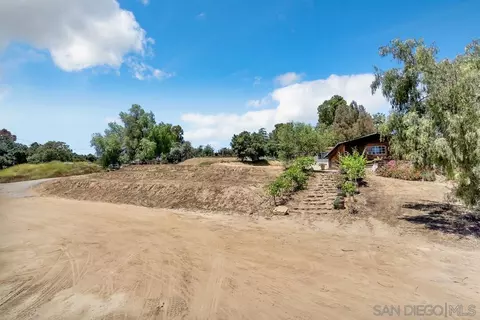 1356 Real Way Ln, Alpine, CA 91901 photo 38