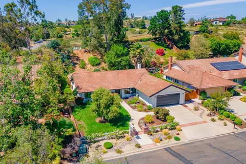 12920 Pomard Way, Poway, CA 92064