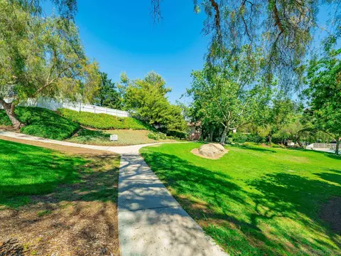 12920 Pomard Way, Poway, CA 92064 photo 9