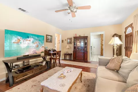 2482 Melru Ln, Escondido, CA 92026 photo 3