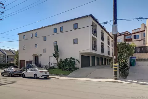 1111 Eureka St #7, San Diego, CA 92110