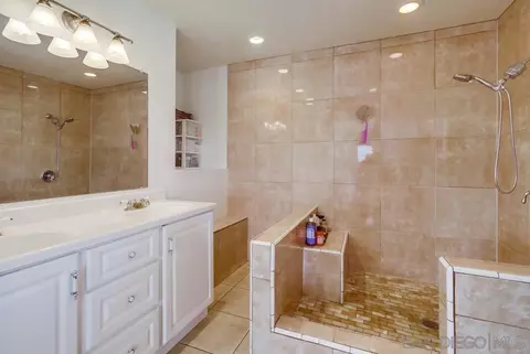 5954 Broadmoor Dr, La Mesa, CA 91942 photo 17
