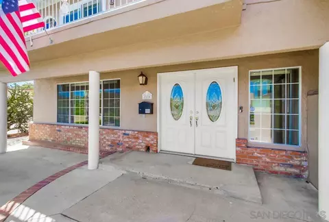5954 Broadmoor Dr, La Mesa, CA 91942 photo 3
