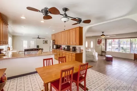 5954 Broadmoor Dr, La Mesa, CA 91942 photo 9