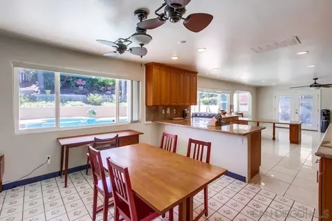5954 Broadmoor Dr, La Mesa, CA 91942 photo 8