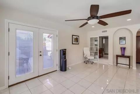 5954 Broadmoor Dr, La Mesa, CA 91942 photo 13