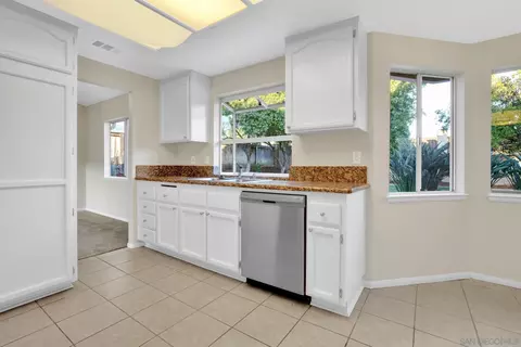 1730 El Aire, Escondido, CA 92026 photo 12