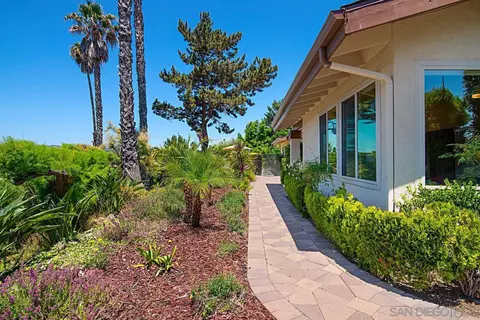3647 Prince St, Escondido, CA 92025 photo 2