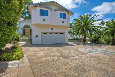 634 Ora Avo Dr, Vista, CA 92084 photo 2